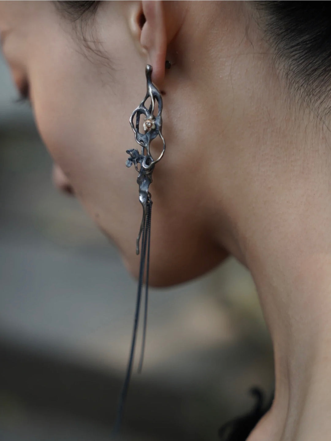 Stream Resting Earrings