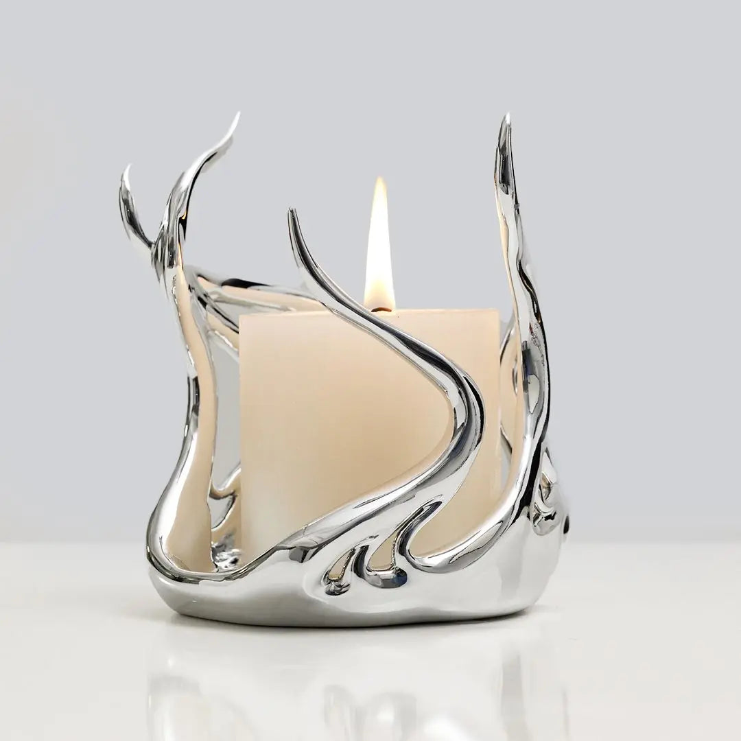 FLAMiNG CANDLE HOLDER