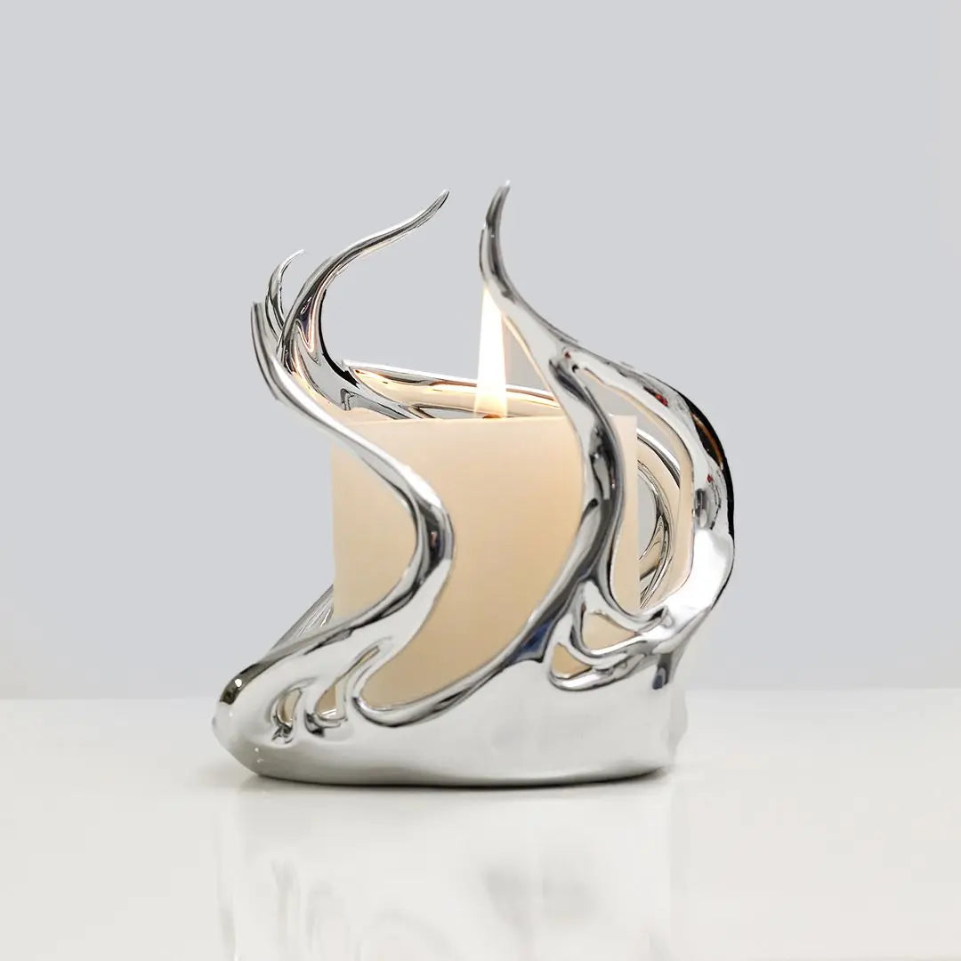 FLAMiNG CANDLE HOLDER