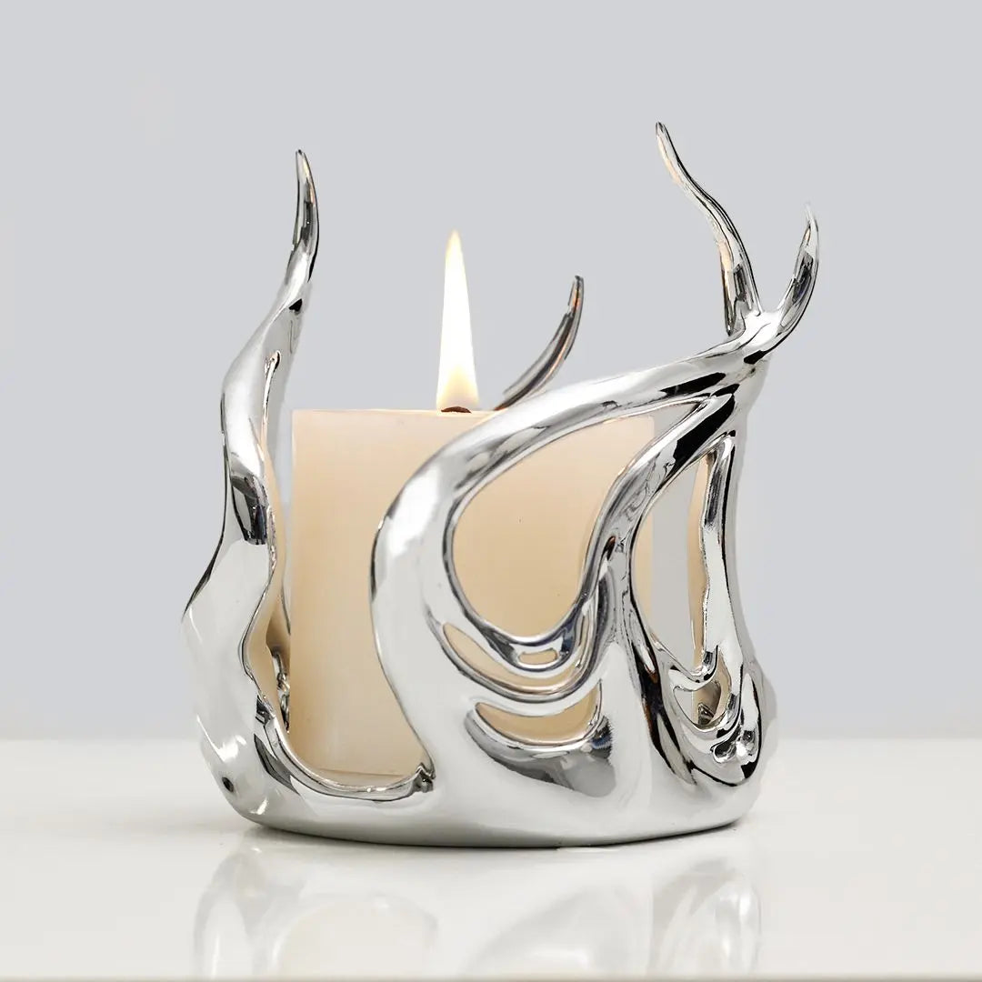 FLAMiNG CANDLE HOLDER