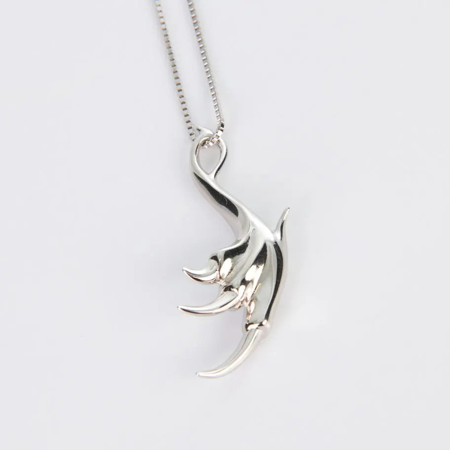 CLAW NECKLACE