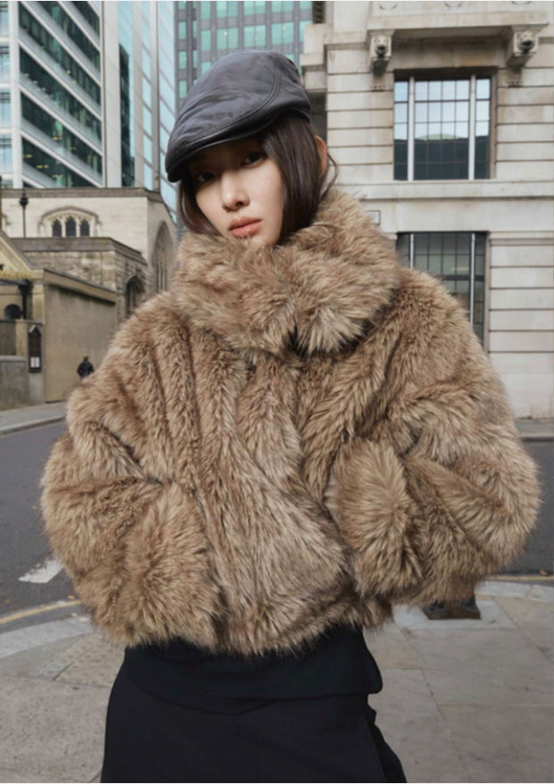 Oversized Lapel Short Eco-Faux Fur Jacket