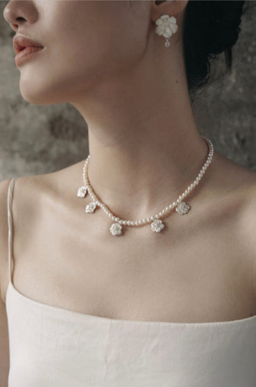 Shadow Woven Flower Pearl Necklace